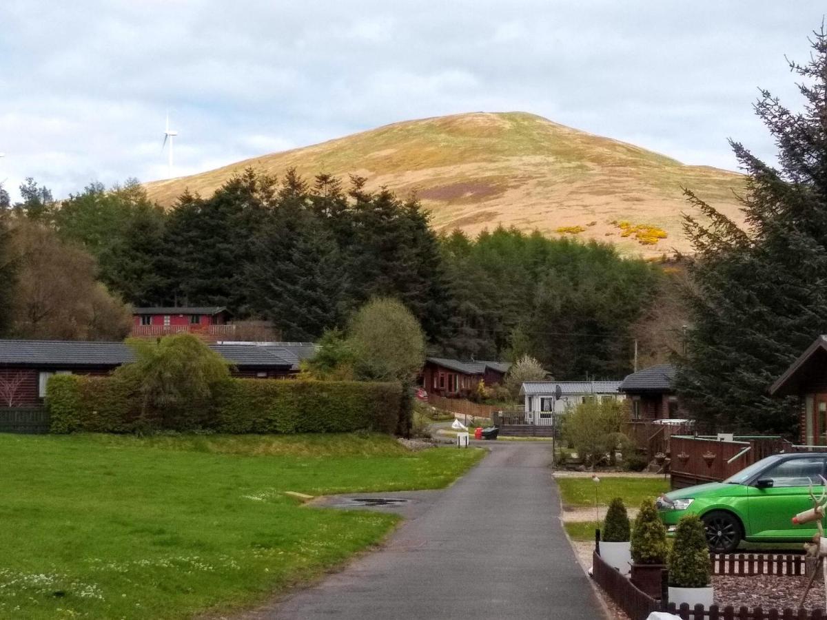 Lazy Days Lodge Glendevon Экстерьер фото
