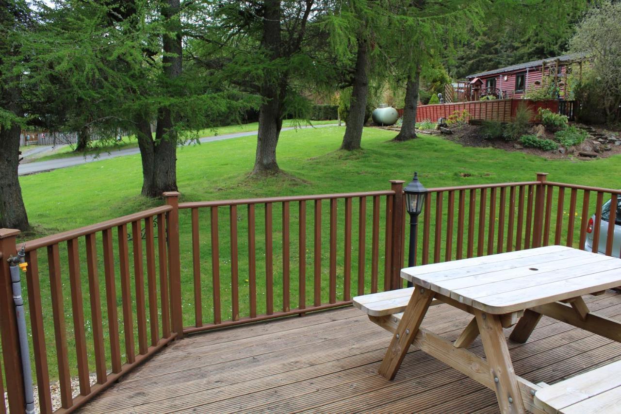 Lazy Days Lodge Glendevon Экстерьер фото